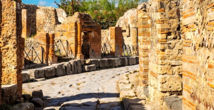 Coronavirus: Situl arheologic Pompeii s-a redeschis publicului