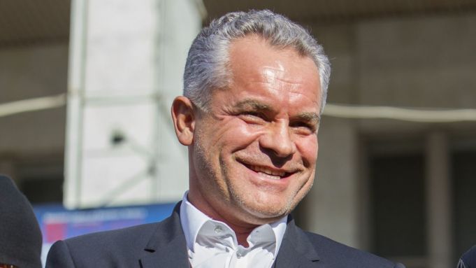 Magistraţii au dispus aplicarea sechestrului pe bunurile imobile ale lui Vladimir Plahotniuc din Republica Moldova