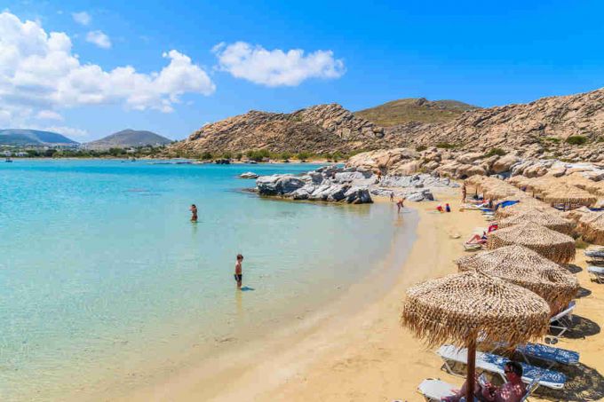 Grecia deschide turismul fără carantină şi testare obligatorie. Când şi în ce condiţii se va putea merge în vacanţă