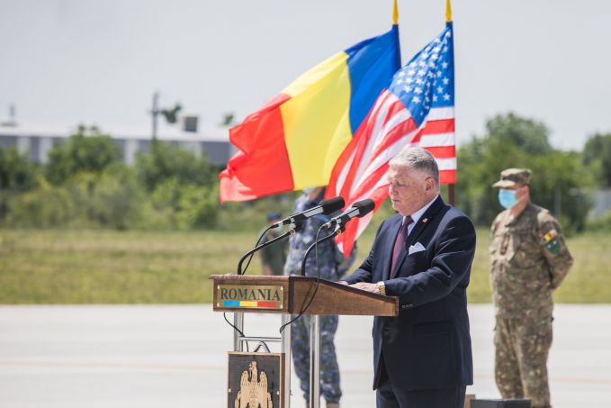 Echipa MApN România de sprijin împotriva COVID-19 s-a întors din SUA. Ambasadorul Adrian Zuckerman: Nu vom uita acest act de bunătate şi ajutor în momente grele