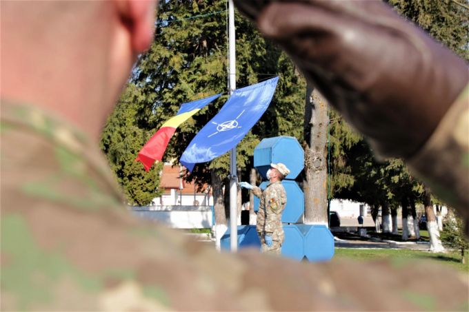 Un nou comandament NATO pe teritoriul României: Parlamentul a aprobat înfiinţarea Corpului Multinaţional de Sud-Est de la Sibiu