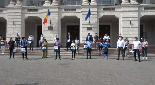 VIDEO. Flashmob organizat de PAS faţă de decizia Procuraturii de neîncepere a urmăririi penale pe cazul "Kuliokul"