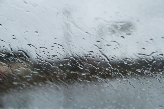 Meteorologii prognozează pentru astăzi ploi, pentru tot teritoriul Republicii Moldova