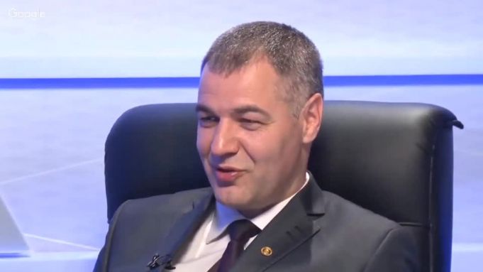 Octavian Ţîcu propune o majoritate parlamentară anti-Dodon pentru evitarea crizei