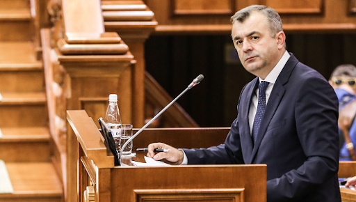 Deputatul Igor Munteanu a sesizat Curtea Constituţională în legătură cu asumarea răspunderii de către Guvern