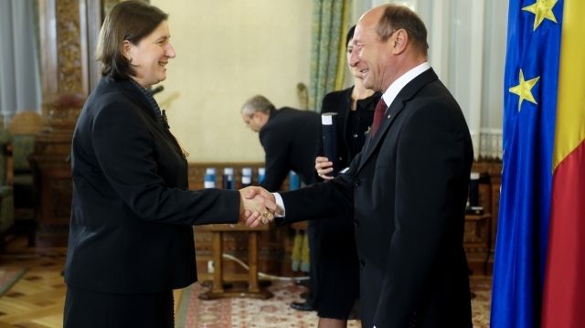 Eva Maria Şimon: "Mă consider româncă get-beget din Micherechi"