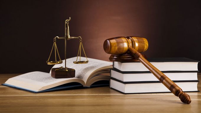 Un judecător se plânge la CSM pe „imixtiune în procesul de înfăptuire a justiţiei”