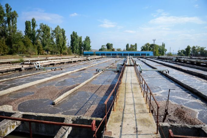 Sistemul de canalizare nu este un coş de gunoi! Apă-Canal Chişinău solicită cetăţenilor să folosească corect canalizarea