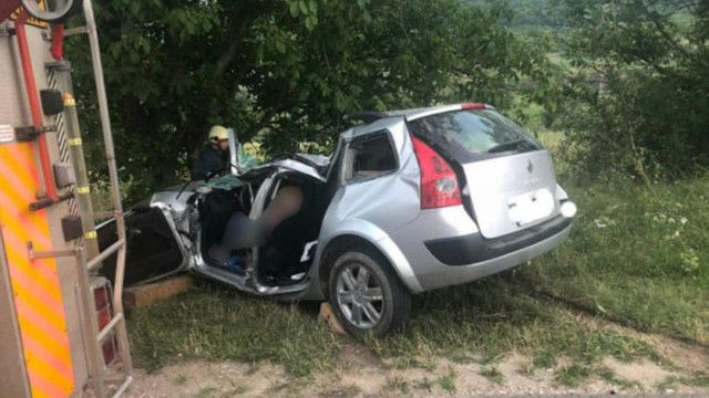 Grav accident la Călăraşi. Două femei au murit, iar un copil a fost dus de urgenţă la spital