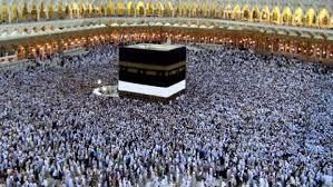 Pelerinii se despart de Mecca şi vor trebui să respecte o perioadă de izolare a la domiciliu
