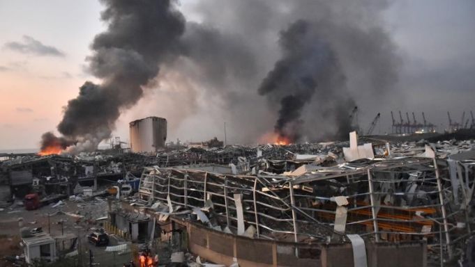 Explozii Beirut: 2.750 de tone de nitrat de amoniu s-au aflat la originea tragediei