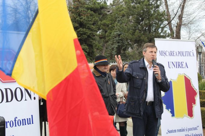 Mişcarea Politică Unirea condamnă încercarea lui Igor Dodon de modificare a Constituţiei: „Scopul principal este interzicerea Unirii cu România”