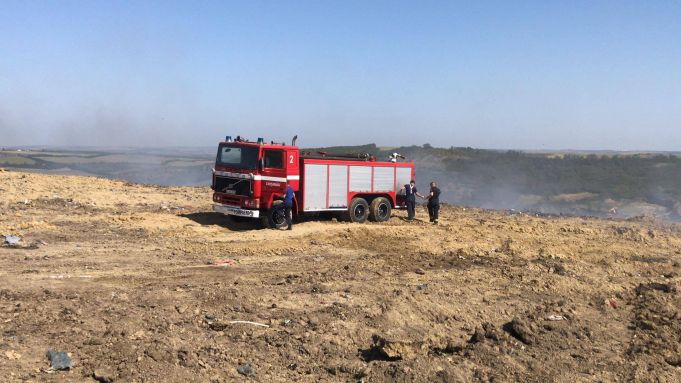 Ion Ceban solicită consilierilor municipali să voteze demiterea directorului de la Autosalubritate, după incendiul de la poligonul Ţînţăreni