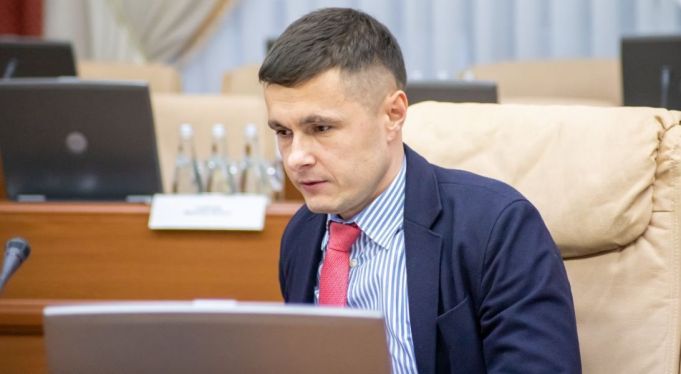Fadei Nagacevschi, după decizia Curţii Constituţionale privind proiectul de modificare a Constituţiei: Fiecare cuvânt este agreat de partenerii R. Moldova