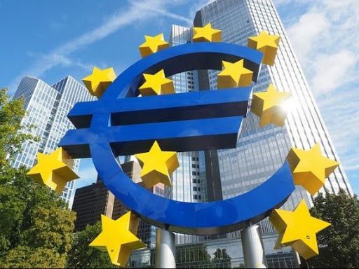 Economia zonei euro creşte pentru a treia lună la rând în septembrie