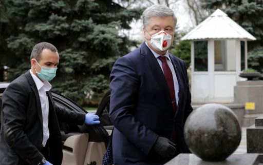 Fostul preşedinte ucrainean Petro Poroşenko a anunţat că s-a infectat cu coronavirus