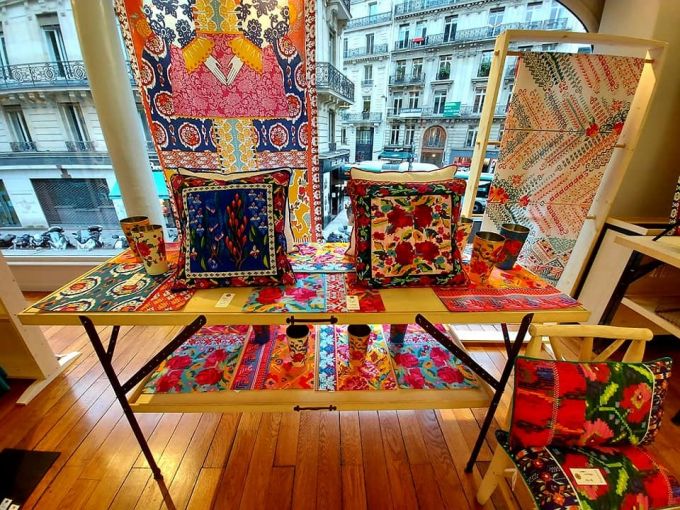 Artizanat românesc la o celebră casă de modă din Paris