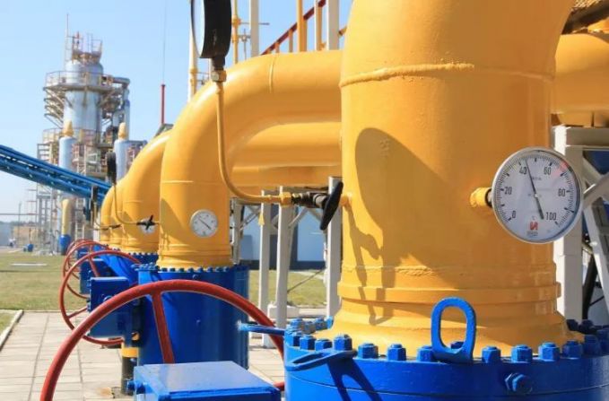 Comisia Europeană studiază scenarii pentru furnizarea de gaze către Ucraina, după ce Gazprom a redus livrările