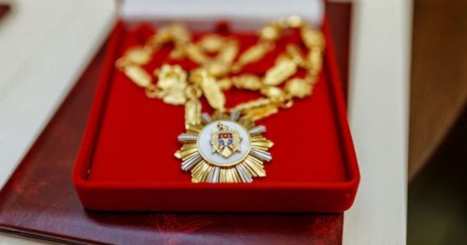 DOC. Treizeci de personalităţi ce au marcat istoria R. Moldova, decorate de preşedinta Maia Sandu cu „Ordinul Republicii”