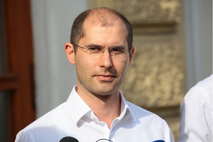 Sergiu Tofilat: Probabil administraţia de la Kremlin aşteaptă şi forţează o întâlnire cu Maia Sandu