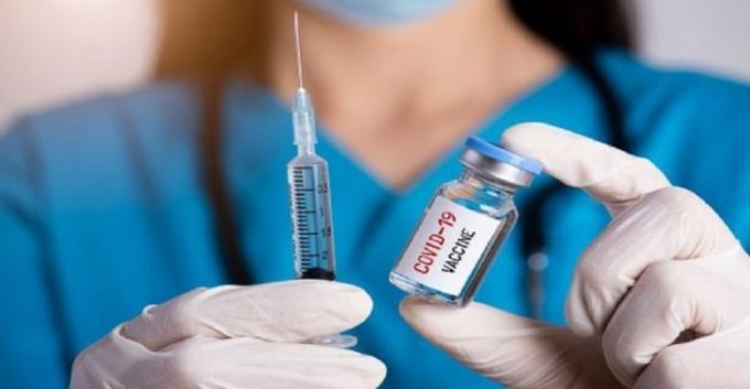 Copiii de la 12 ani se pot vaccina anti-COVID. Care este serul recomandat de Agenţia Medicamentului şi Dispozitivelor Medicale