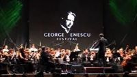 Istoricul Bogdan Bucur: Festivalul George Enescu este singurul produs cultural glocal din patrimoniul imaterial naţional. Poate deveni portdrapelul şi brandul de ţară