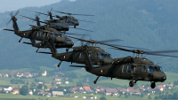 România va cumpăra 12 elicoptere americane Black Hawk fabricate în Polonia pentru misiuni de intervenţie şi salvare