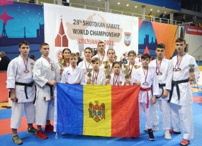 Sportivii din Republica Moldova au cucerit 16 medalii la Campionatul Mondial de Karate Shotokan