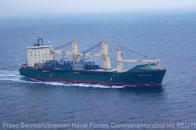 Două foste ambarcaţiuni ale Gărzii de coastă a SUA au intrat în dotarea forţelor navale ucrainene