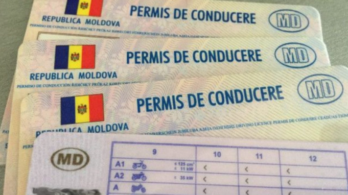 Conducătorii auto din R. Moldova nu vor fi obligaţi să deţină asupra lor permisul de conducere