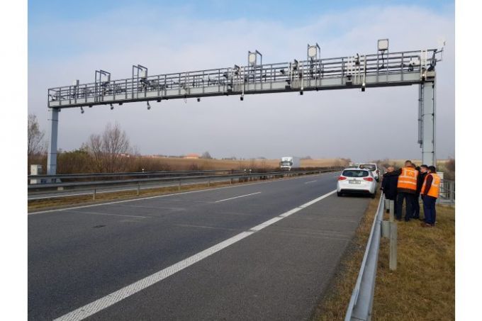 Pe traseele din R. Moldova ar putea fi instalate sisteme de cântărire în mişcare a camioanelor