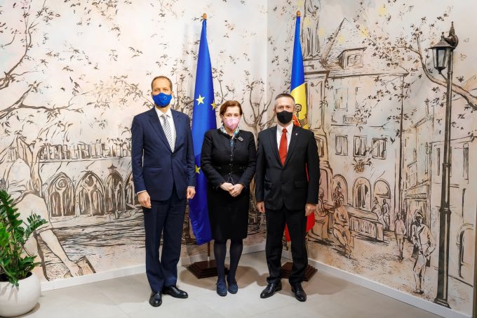FOTO. Cu sprijinul Uniunii Europene, instituţiile media din R. Moldova vor putea accesa noi resurse de asistenţă