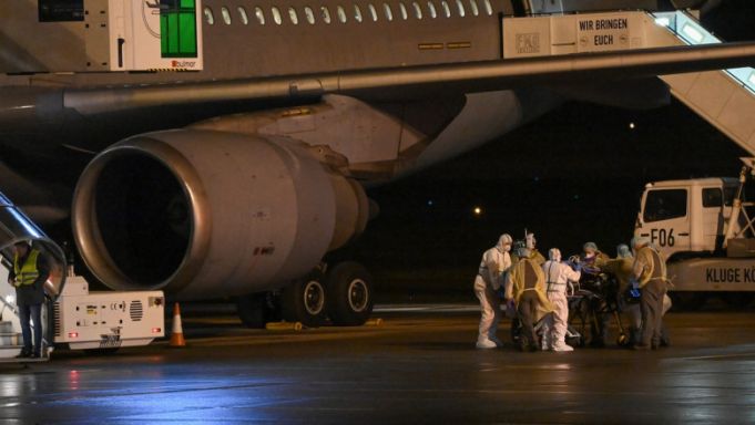 Germania recurge la aviaţia militară pentru transferul pacienţilor COVID, din cauza spitalelor supraaglomerate