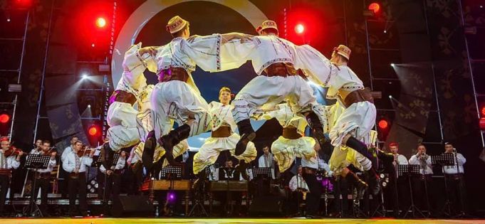 „Tradiţii”: Baletul Naţional Joc - performanţă, expresivitate, caracter