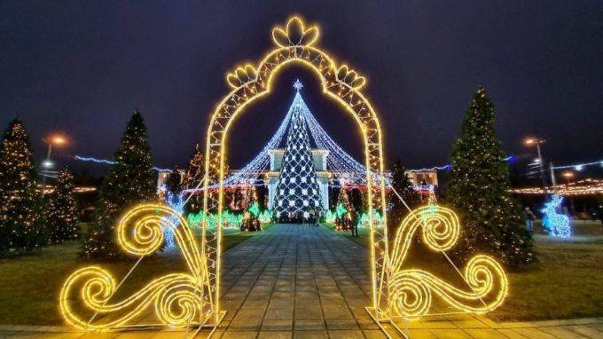 Mai multe manifestări cultural-artistice dedicate sărbătorilor de iarnă se vor desfăşura în Chişinău, în perioada 13 - 19 decembrie