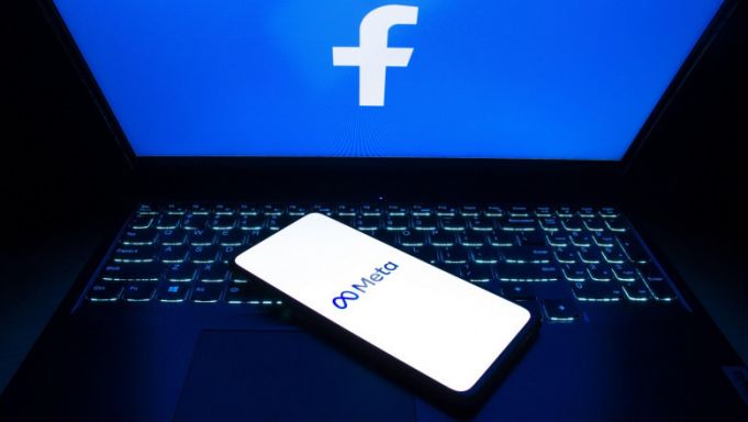 Facebook acuză KGB-ul din Belarus că a creat conturi false care au subminat securitatea UE în criza migranţilor