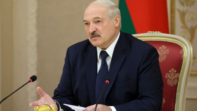 Încă un gest disperat din partea dictatorului de la Minsk. Preşedintele Lukaşenko a recunoscut peninsula Crimeea ca fiind rusească