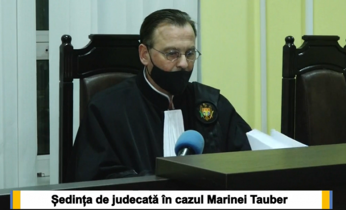 VIDEO. UPDATE. Şedinţa de judecată privind solicitarea CEC de excludere din cursa electorală a Marinei Tauber continuă. Dosarul a fost restituit Judecătoriei Bălţi