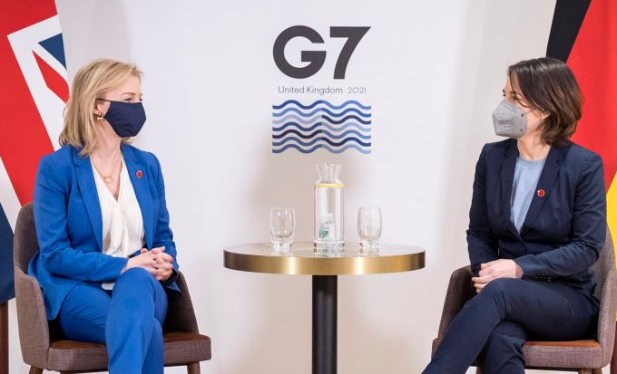 Ministrul de externe al Germaniei, ţară care va prelua de la 1 ianuarie preşedinţia G7, respinge o revenire a Rusiei în acest grup: S-a exclus prin anexarea Crimeei
