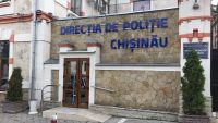 Procurorii Anticorupţie au descins cu percheziţii la fostul şef adjunct al Direcţiei de Poliţie Chişinău, Lilian Pascaru