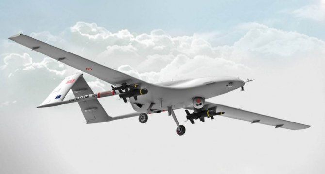 Turcia a vândut Ucrainei mai multe drone Bayraktar fără ştirea Rusiei, provocând un val de reproşuri de la Moscova