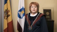 VIDEO. Briefing de presă susţinut de preşedintele Curţii Constituţionale a Republicii Moldova, Domnica Manole