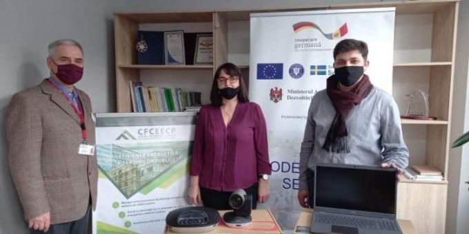 Agenţia de Cooperare Internaţională a Germaniei donează laptopuri şi camere video unei universităţi din R. Moldova