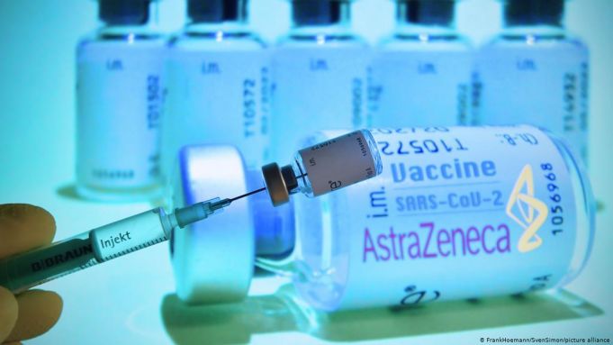 VIDEO. Prima tranşă de vaccin AstraZeneca a intrat în România