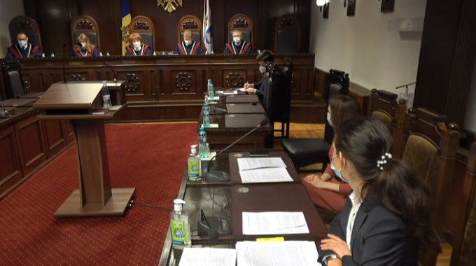 VIDEO. CCM pronunţă decizia privind constatarea circumstanţelor ce justifică dizolvarea Parlamentului