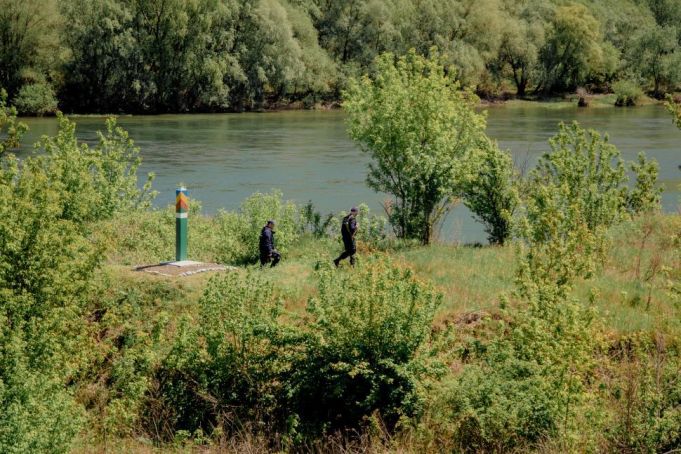 De astăzi, este permis pescuitul în bazinele acvatice piscicole naturale în apele de frontieră ale Republica Moldova