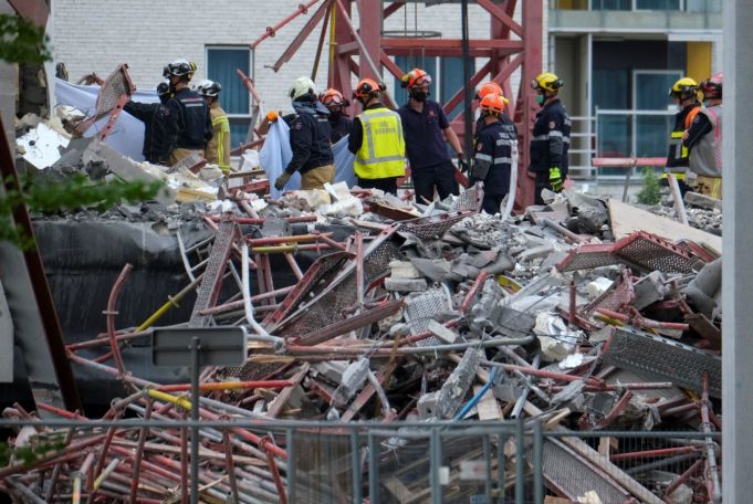 VIDEO. Tragedie în Belgia, după ce o clădire s-a prăbuşit. Un român a murit şi alţi patru sunt răniţi