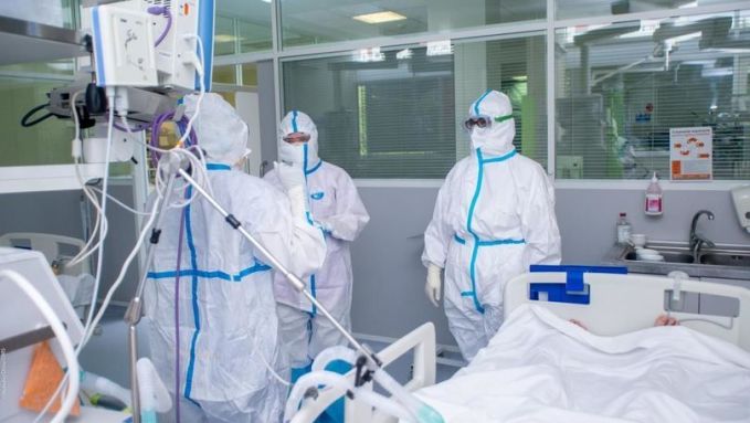 Numărul bolnavilor de coronavirus este în scădere în Chişinău