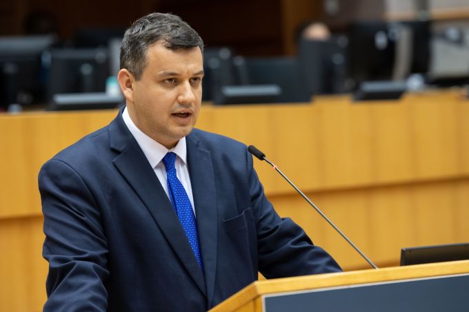Eugen Tomac a făcut apel la cetăţenii R. Moldova să iasă la vot pe 11 iulie pentru a scăpa de influenţa Moscovei