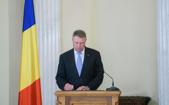 Preşedintele Klaus Iohannis a promulgat legea prin care 10 Mai este declarată Ziua Independenţei Naţionale a României